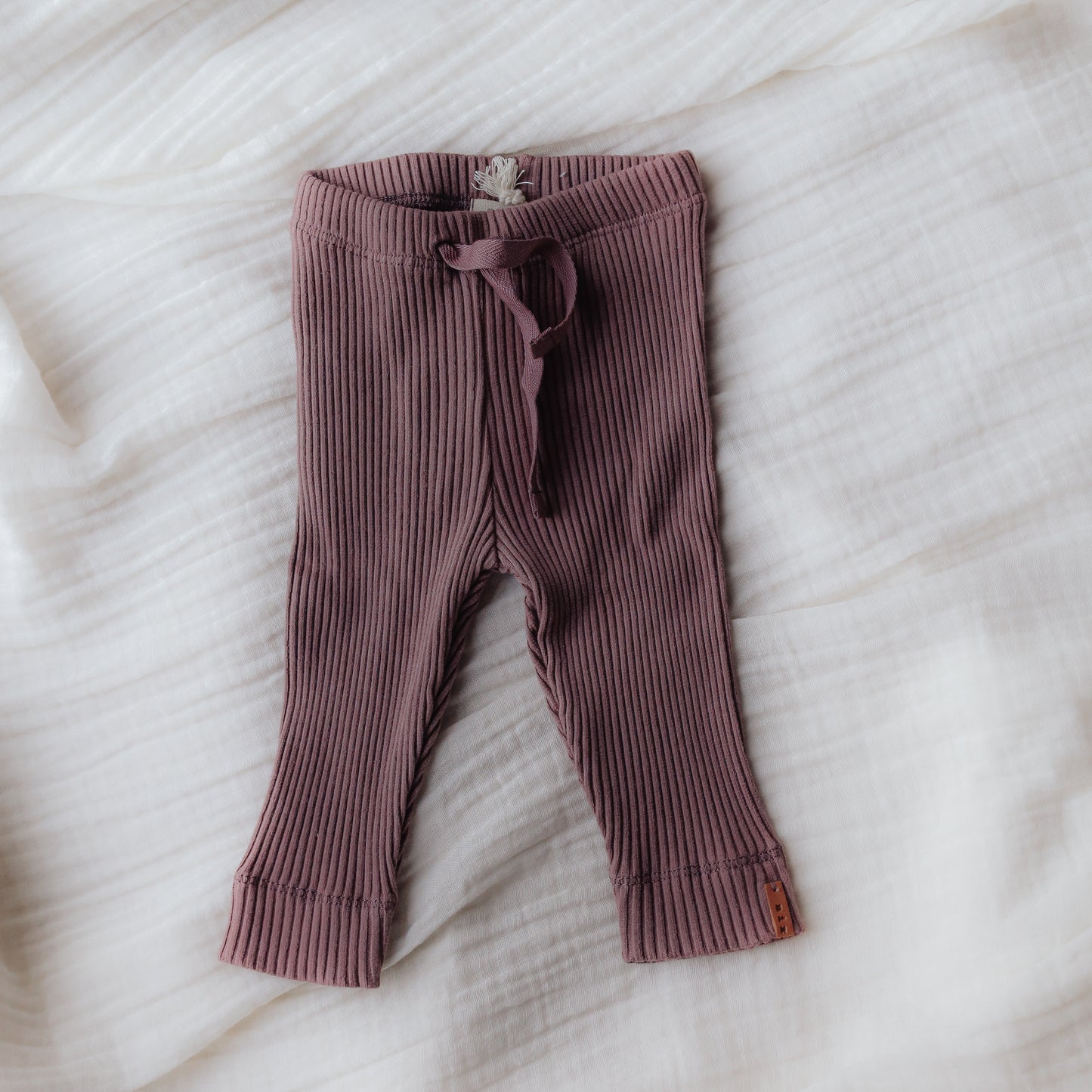 GERIPPTE LEGGINGS mauve